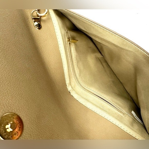 Leyla Laser Cut Envelope Clutch/Crossbody Tan NWOT - Picture 4 of 9